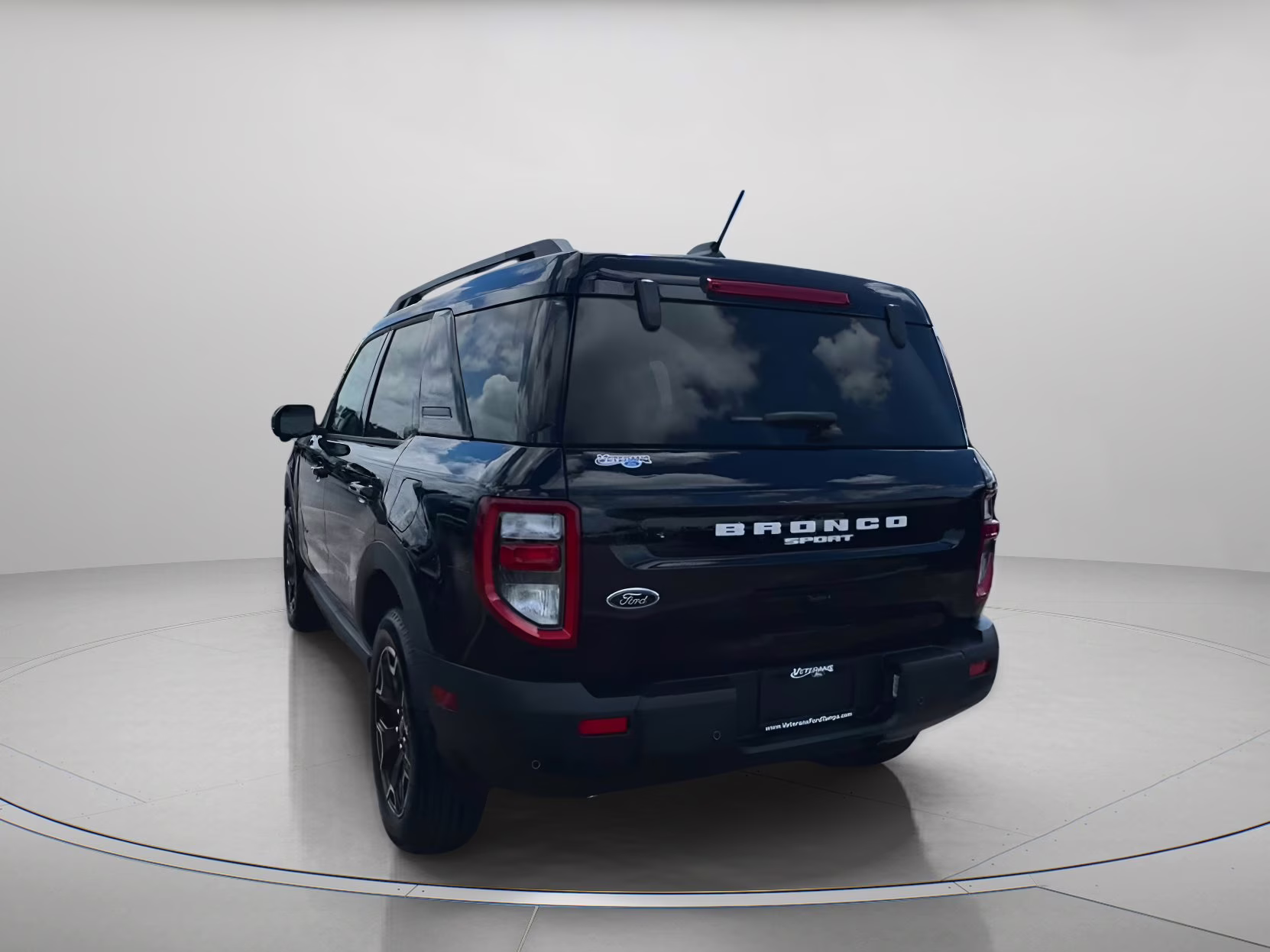 2025 Shadow Black Ford Bronco Sport Outer Banks 4X4 SUV