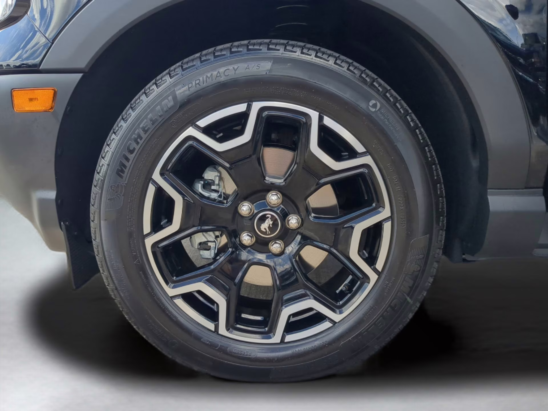 2025 Shadow Black Ford Bronco Sport Outer Banks 4X4 SUV