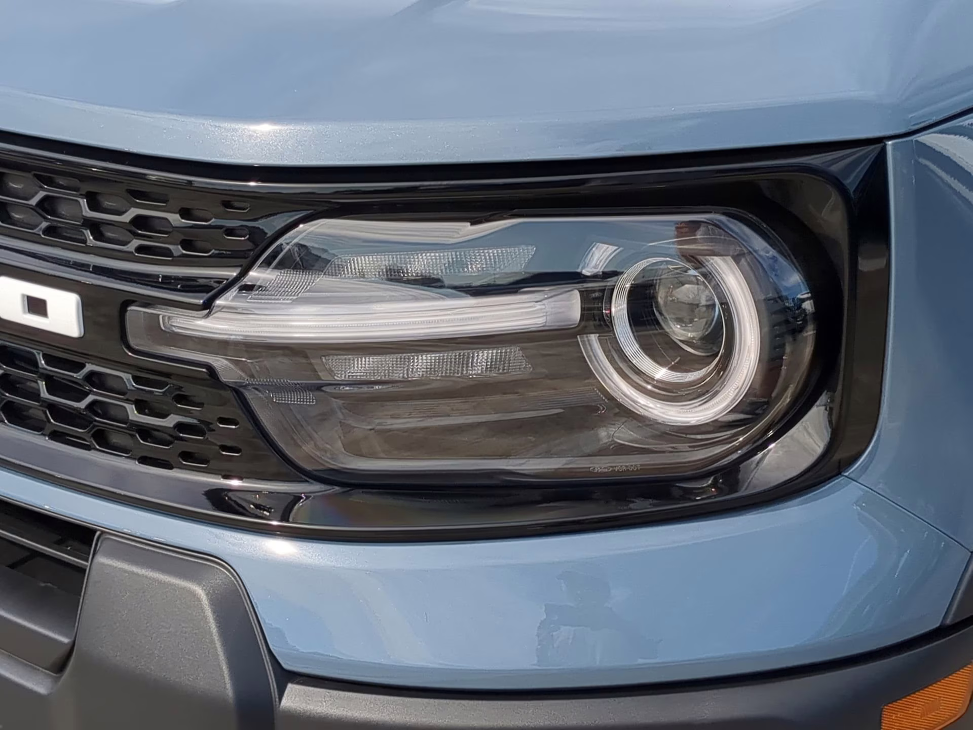 2025 Azure Gray Metallic Tri-Coat Ford Bronco Sport Outer Banks 4X4 SUV