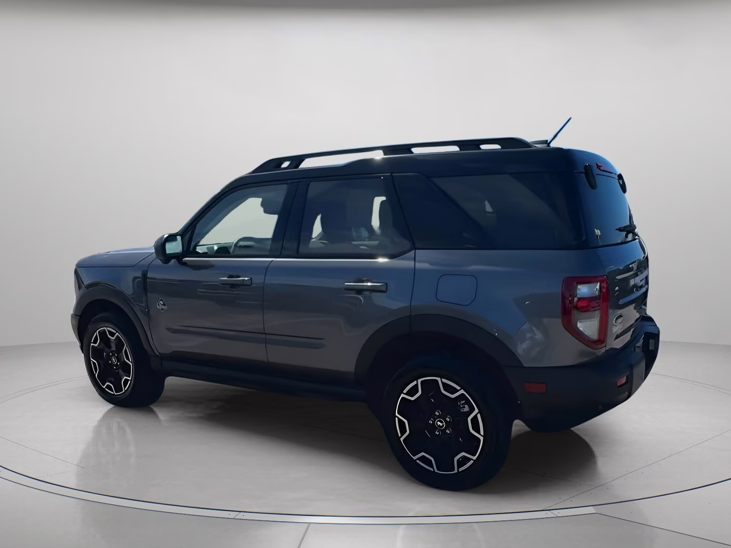 2025 Carbonized Gray Metallic Ford Bronco Sport Outer Banks 4X4 SUV