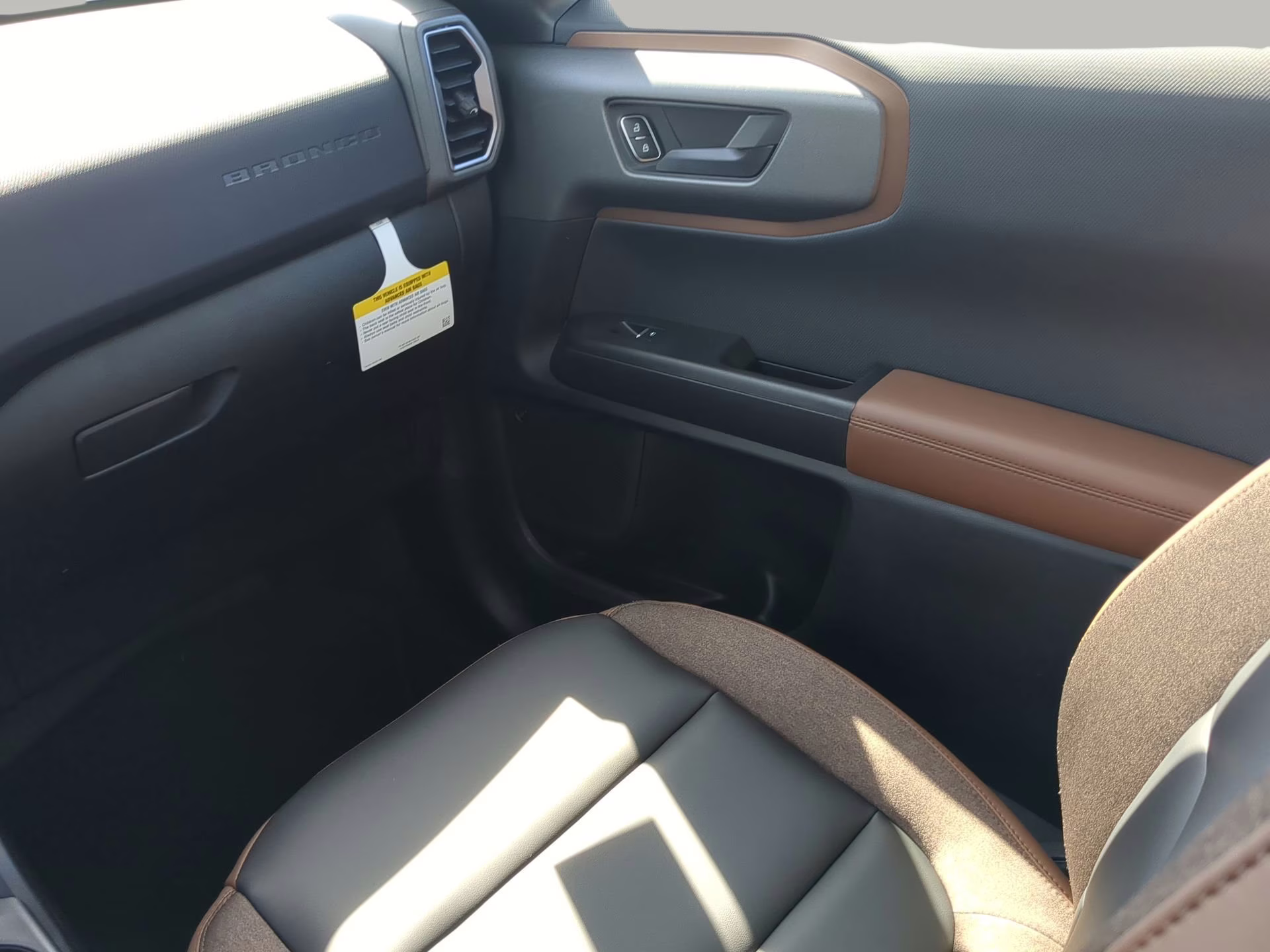 2025 Carbonized Gray Metallic Ford Bronco Sport Outer Banks 4X4 SUV