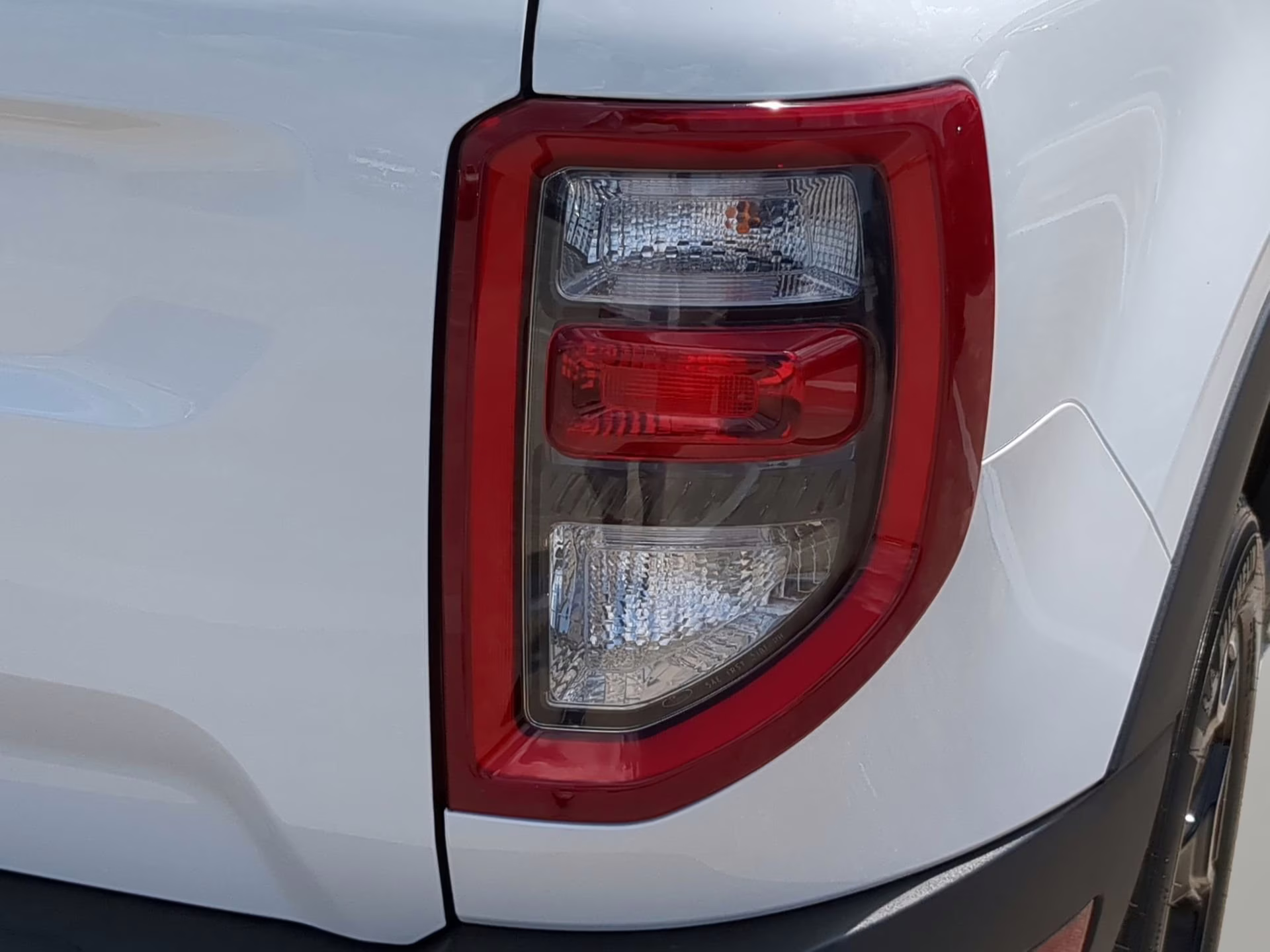 2025 Oxford White Ford Bronco Sport Outer Banks 4X4 SUV