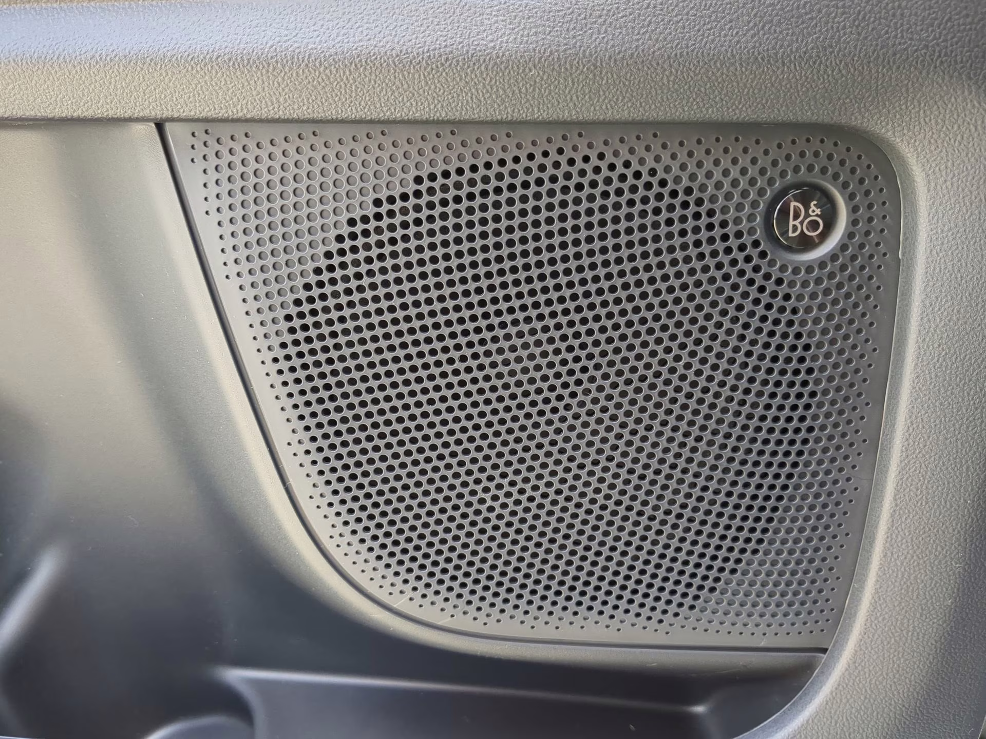 2025 Oxford White Ford Bronco Sport Outer Banks 4X4 SUV