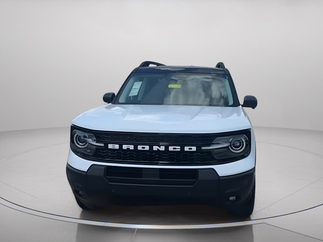 2025 Oxford White Ford Bronco Sport Outer Banks 4X4 SUV