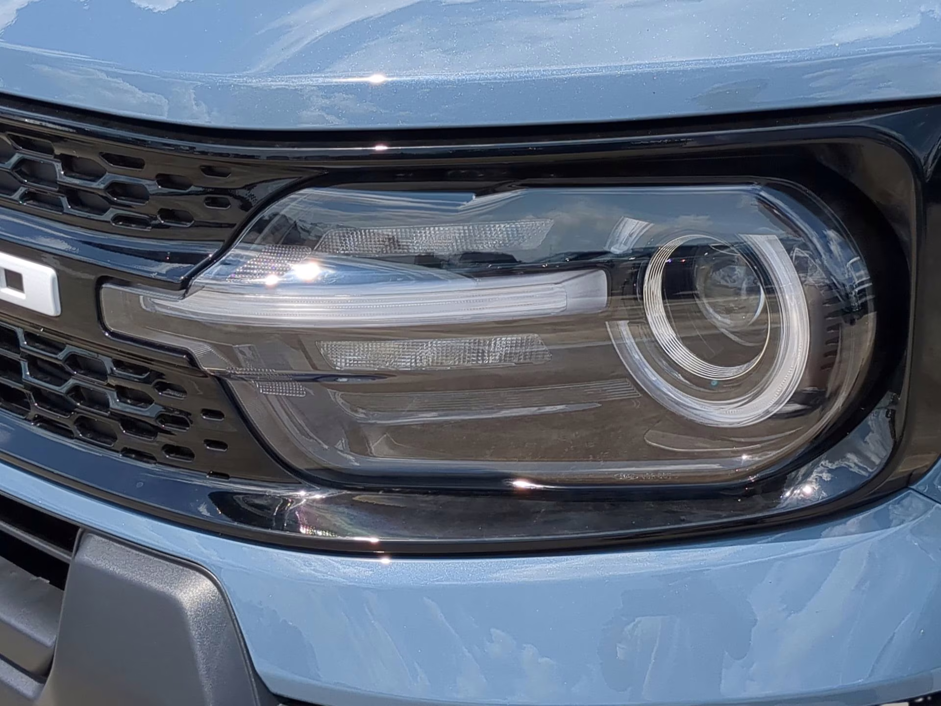 2025 Azure Gray Metallic Tri-Coat Ford Bronco Sport Outer Banks 4X4 SUV