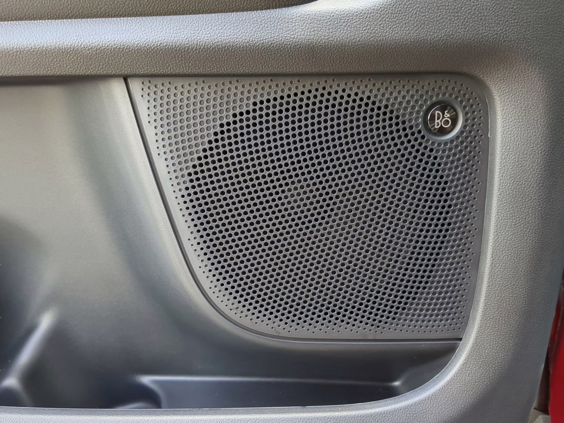 2025 Ruby Red Metallic Tinted Clearcoat Ford Bronco Sport Outer Banks 4X4 SUV