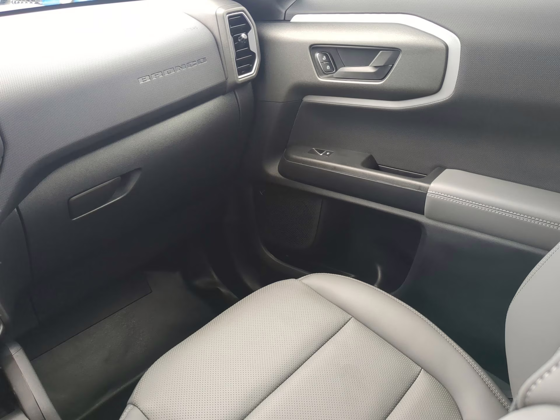 2025 Eruption Green Metallic Ford Bronco Sport Badlands 4X4 SUV