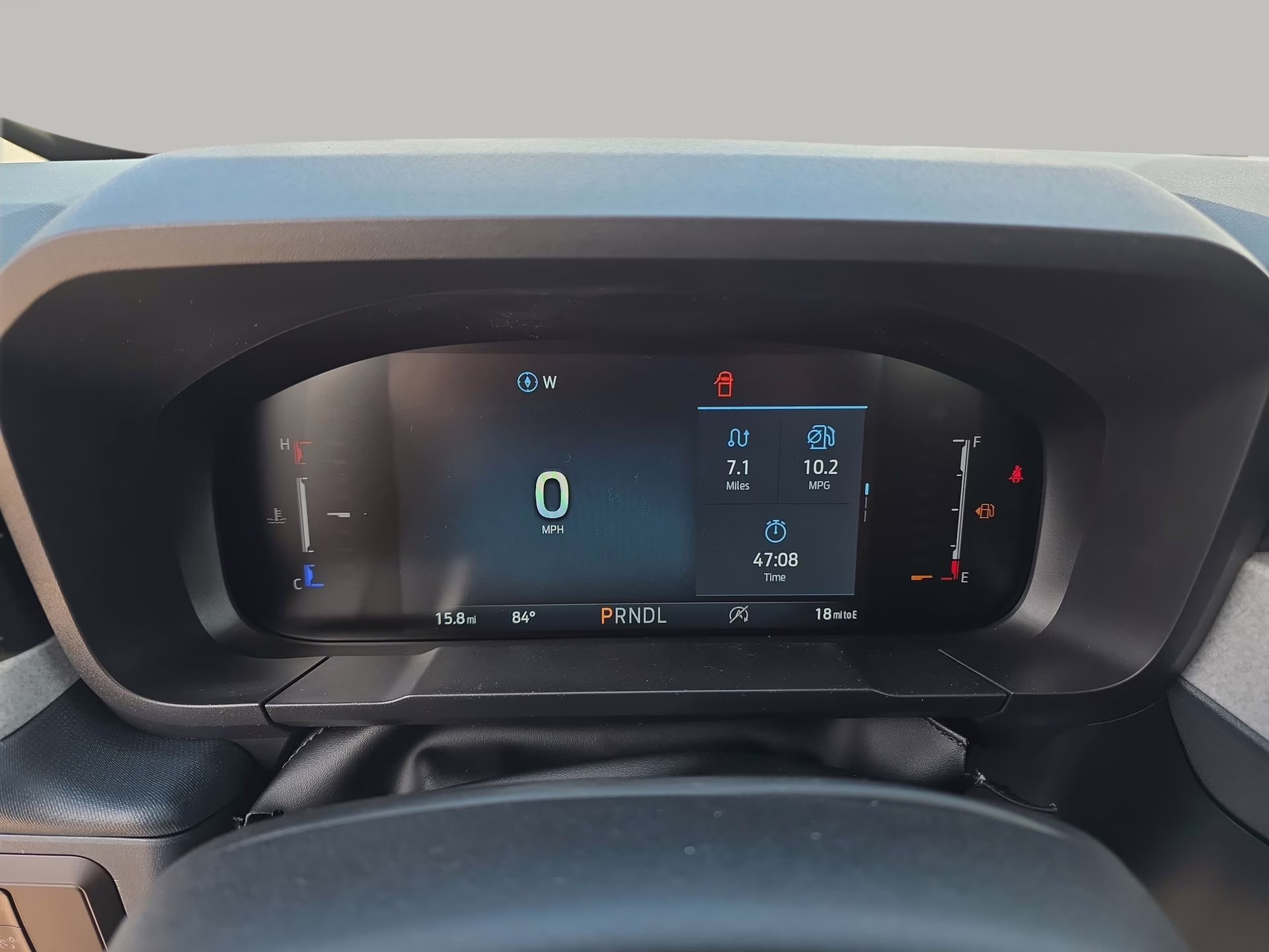 2025 Space White Metallic Ford Maverick XLT Crew Cab Pickup AWD Truck