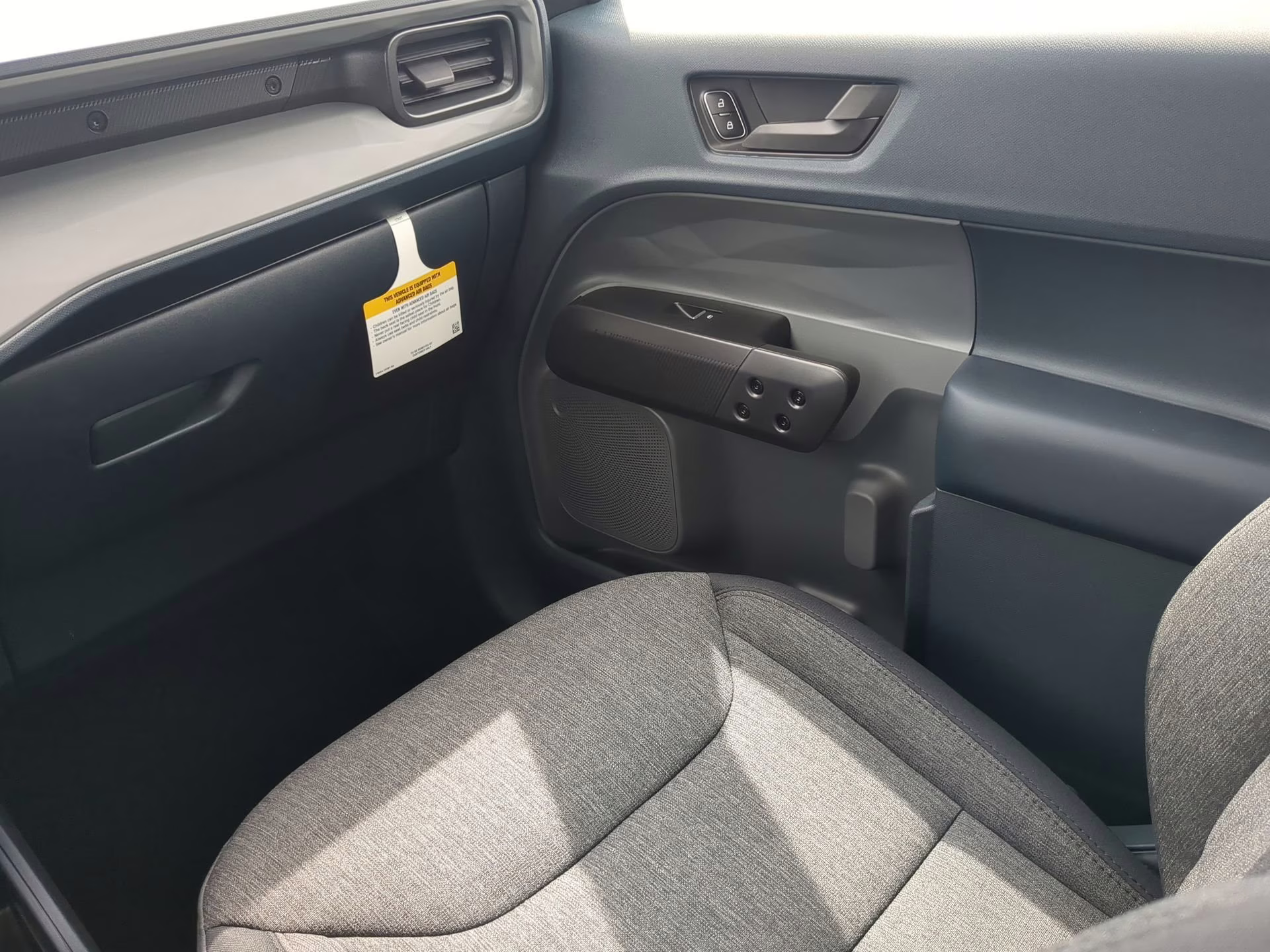 2025 Shadow Black Ford Maverick XLT Crew Cab Pickup AWD Truck