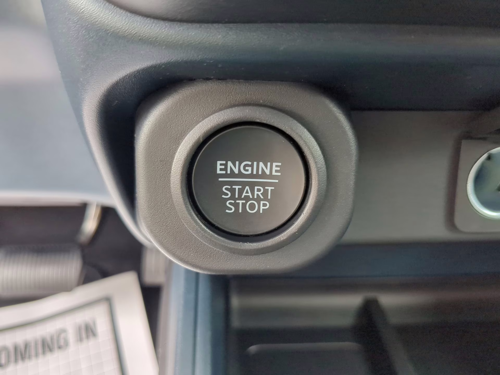 2025 Shadow Black Ford Maverick XLT Crew Cab Pickup AWD Truck