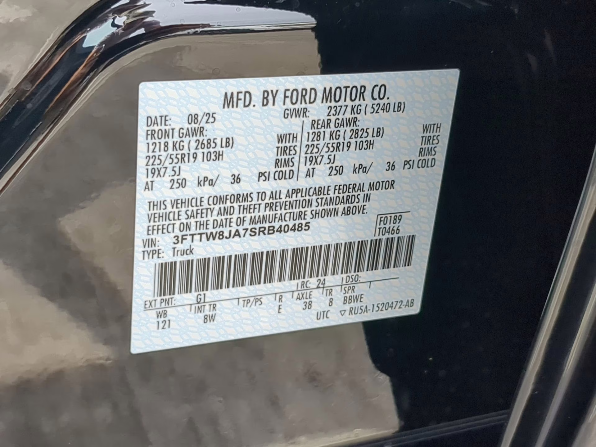 2025 Shadow Black Ford Maverick XLT Crew Cab Pickup AWD Truck