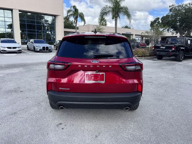 2026 Rapid Red Metallic Tinted Clearcoat Ford Escape ST-Line FWD SUV