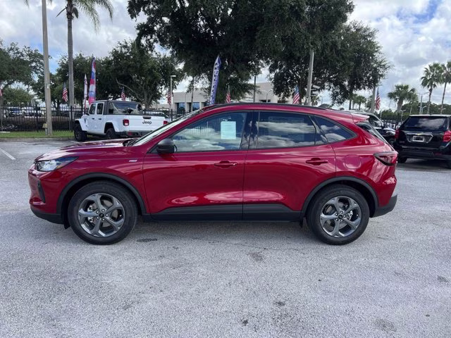 2026 Rapid Red Metallic Tinted Clearcoat Ford Escape ST-Line FWD SUV