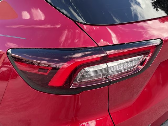 2026 Rapid Red Metallic Tinted Clearcoat Ford Escape ST-Line FWD SUV