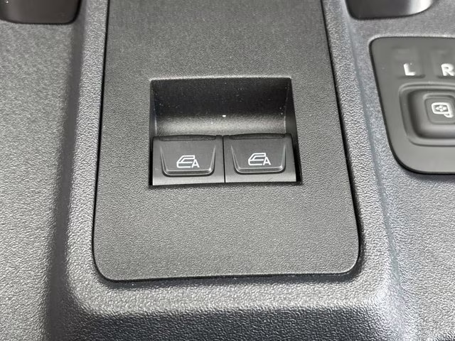 2025 Oxford White Ford Bronco Stroppe Edition 4X4 Convertible