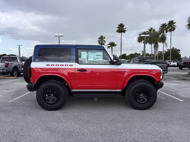 2025 Oxford White Ford Bronco Stroppe Edition 4X4 Convertible