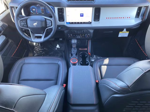 2025 Oxford White Ford Bronco Stroppe Edition 4X4 Convertible