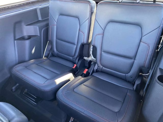 2025 Oxford White Ford Bronco Stroppe Edition 4X4 Convertible