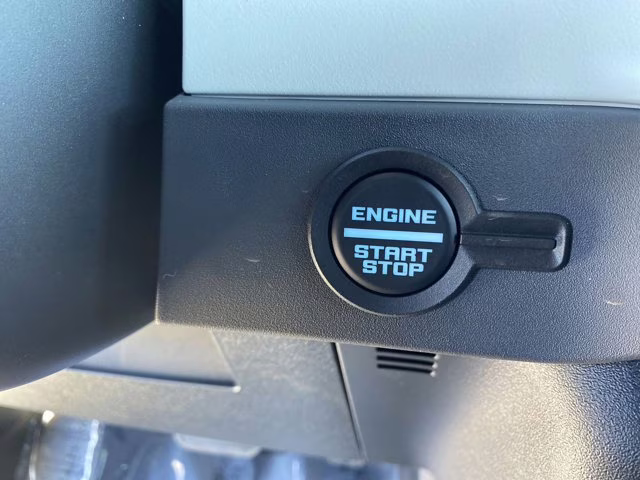 2025 Oxford White Ford Bronco Stroppe Edition 4X4 Convertible