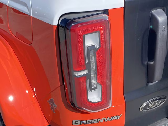 2025 Oxford White Ford Bronco Stroppe Edition 4X4 Convertible