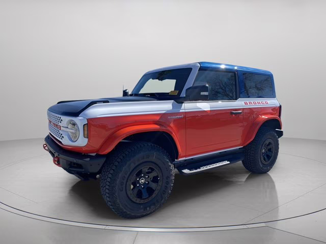 2025 Oxford White Ford Bronco Stroppe Edition 4X4 Convertible