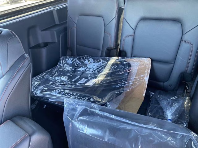 2025 Oxford White Ford Bronco Stroppe Edition 4X4 Convertible