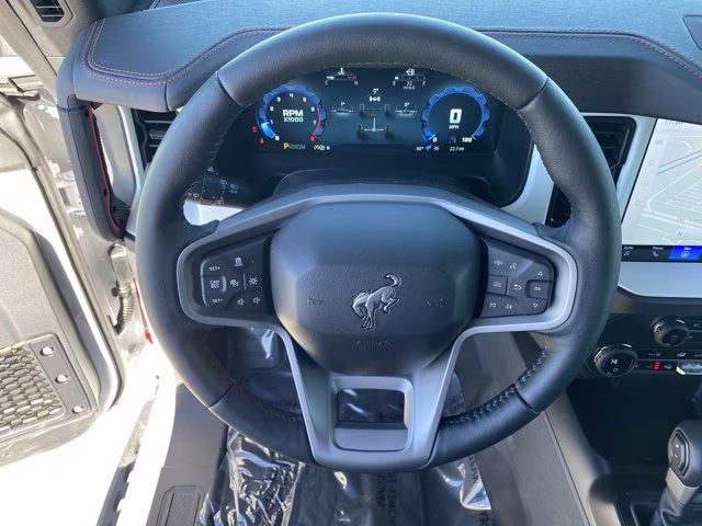 2025 Oxford White Ford Bronco Stroppe Edition 4X4 Convertible