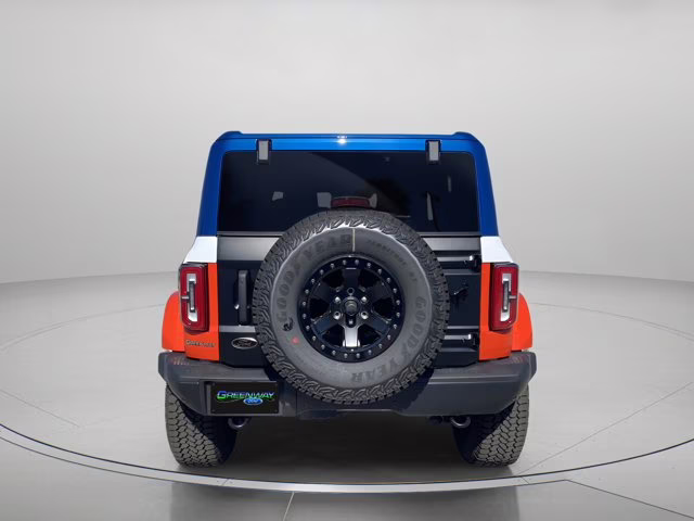 2025 Oxford White Ford Bronco Stroppe Edition 4X4 Convertible