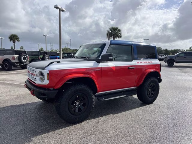 2025 Oxford White Ford Bronco Stroppe Edition 4X4 Convertible