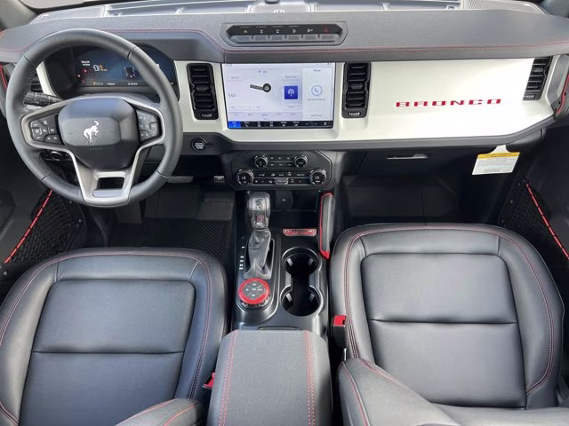 2025 Oxford White Ford Bronco Stroppe Edition 4X4 Convertible