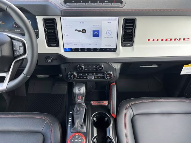 2025 Oxford White Ford Bronco Stroppe Edition 4X4 Convertible