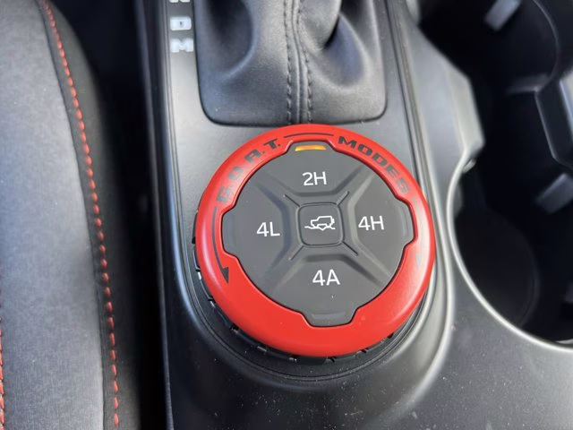 2025 Oxford White Ford Bronco Stroppe Edition 4X4 Convertible