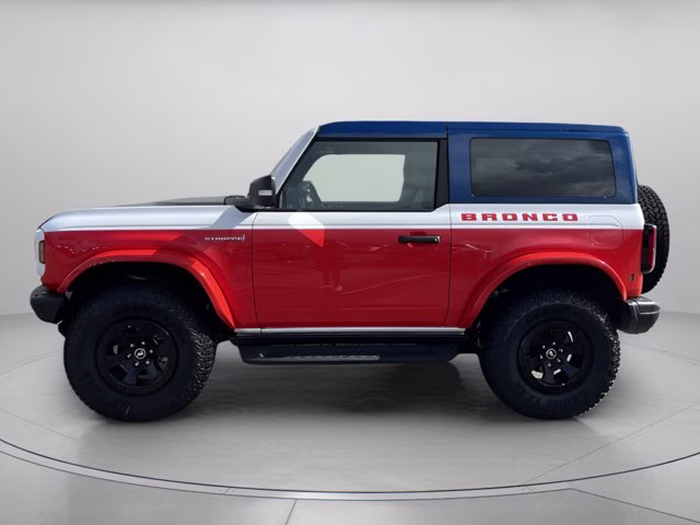 2025 Oxford White Ford Bronco Stroppe Edition 4X4 Convertible