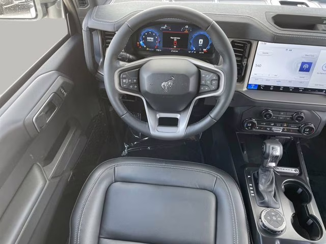 2025 Eruption Green Metallic Ford Bronco Outer Banks 4X4 Convertible