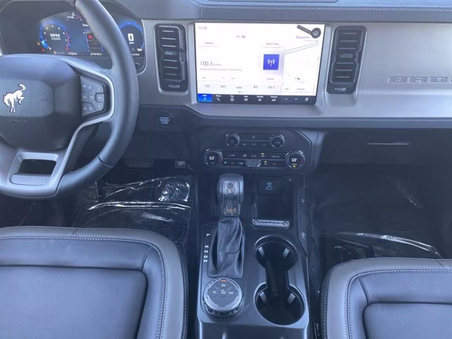 2025 Azure Gray Metallic Tri-Coat Ford Bronco Outer Banks 4X4 Convertible