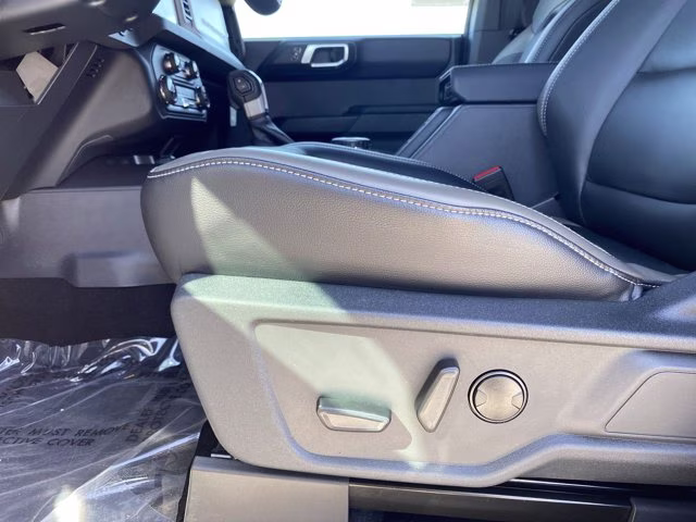 2025 Azure Gray Metallic Tri-Coat Ford Bronco Outer Banks 4X4 Convertible