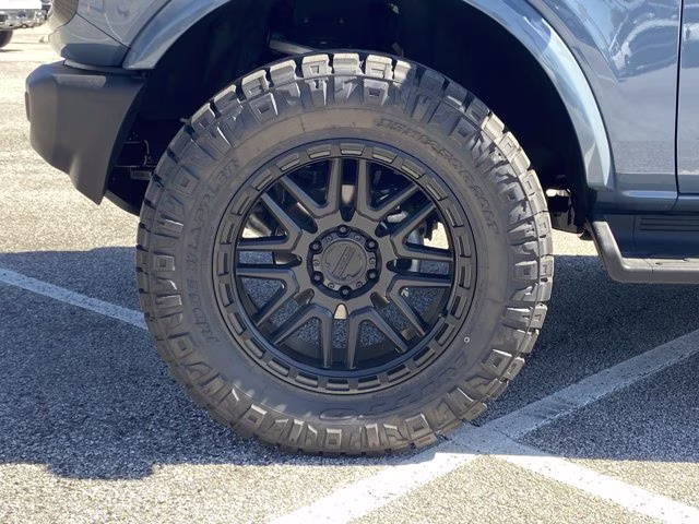 2025 Azure Gray Metallic Tri-Coat Ford Bronco Outer Banks 4X4 Convertible