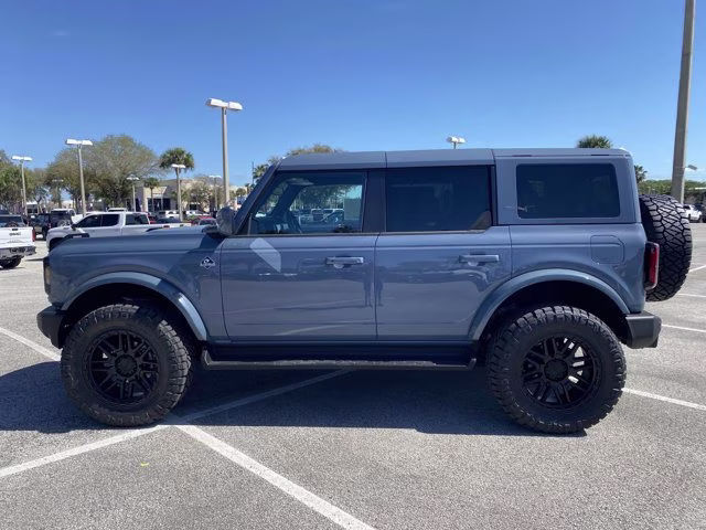2025 Azure Gray Metallic Tri-Coat Ford Bronco Outer Banks 4X4 Convertible