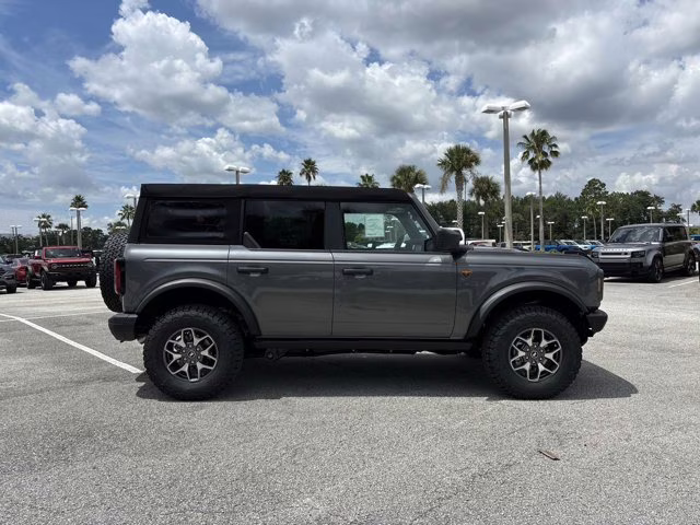 2025 Carbonized Gray Metallic Ford Bronco Badlands 4X4 Convertible