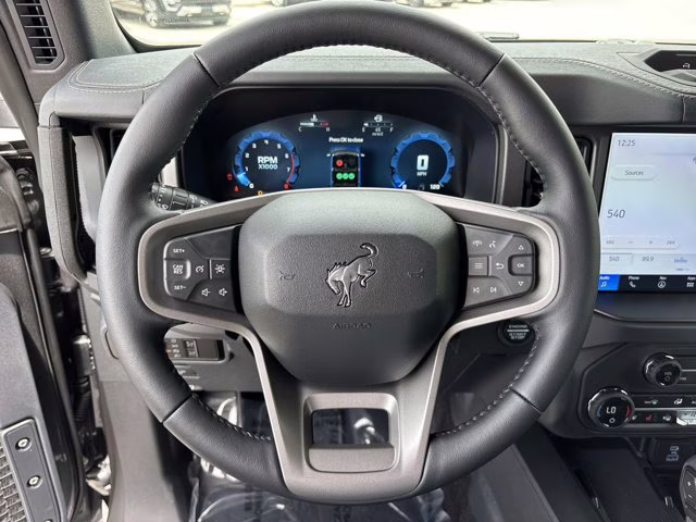 2025 Carbonized Gray Metallic Ford Bronco Badlands 4X4 Convertible