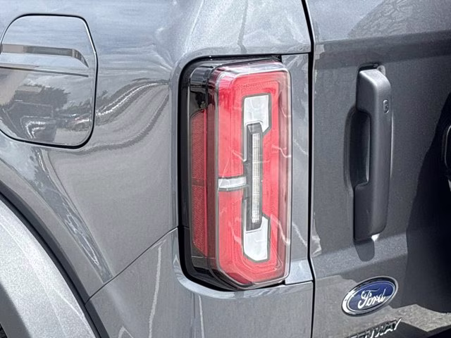 2025 Carbonized Gray Metallic Ford Bronco Badlands 4X4 Convertible