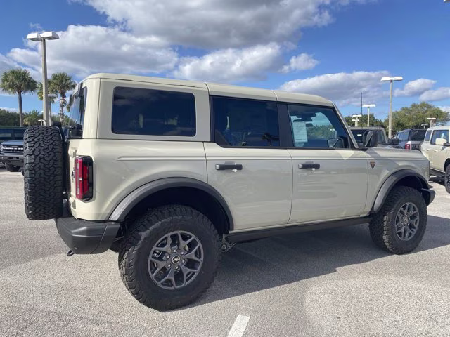 2025 Desert Sand Ford Bronco Badlands 4X4 Convertible