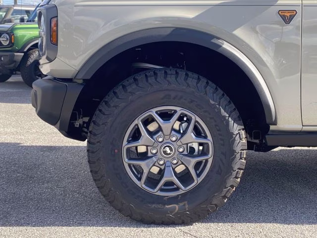 2025 Desert Sand Ford Bronco Badlands 4X4 Convertible