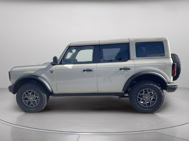 2025 Desert Sand Ford Bronco Badlands 4X4 Convertible