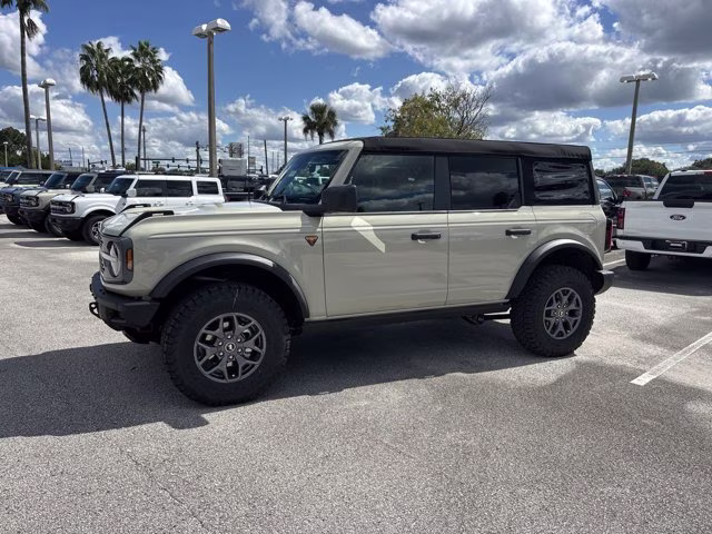 2025 Desert Sand Ford Bronco Badlands 4X4 Convertible