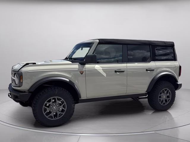 2025 Desert Sand Ford Bronco Badlands 4X4 Convertible