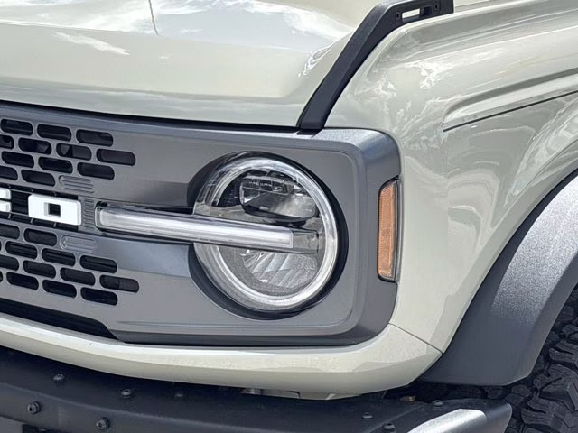 2025 Desert Sand Ford Bronco Badlands 4X4 Convertible