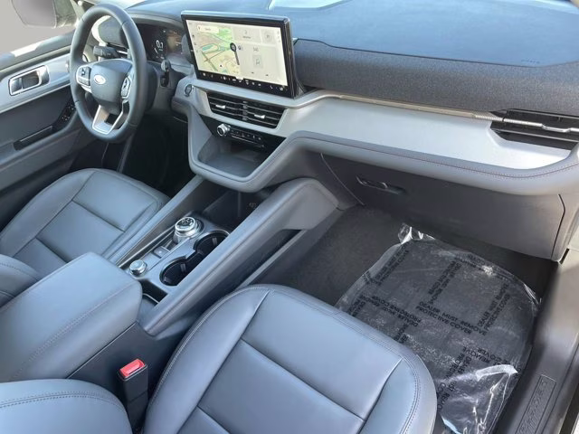 2026 Agate Black Metallic Ford Explorer Active w/100A Pkg RWD SUV