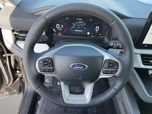 2026 Agate Black Metallic Ford Explorer Active w/100A Pkg RWD SUV