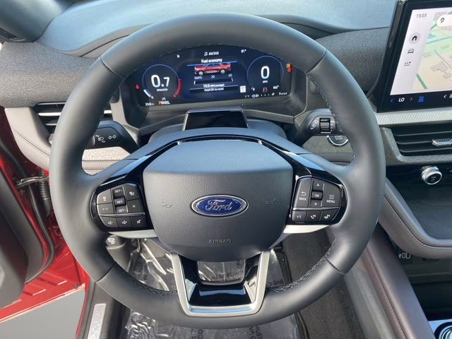 2026 Rapid Red Metallic Tinted Clearcoat Ford Explorer Platinum RWD SUV